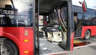 Nove informacije o sudaru autobusa: Devojku izvlačili vatrogasci, povređena trudnica i dete?