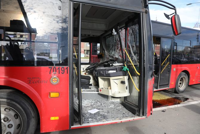 Sudar autobusa Novi Beograd