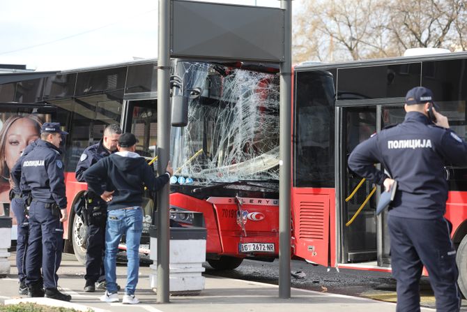 Sudar autobusa Novi Beograd