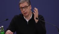 Vučić: Uskoro odluka o besplatnim udžbenicima i javnom prevozu u Nišu