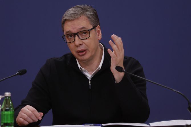 Aleksandar Vučić obraćanje građanima