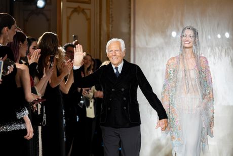 Paris Fashion Week Giorgio Armani Paris Fashion Week Giorgio Armani