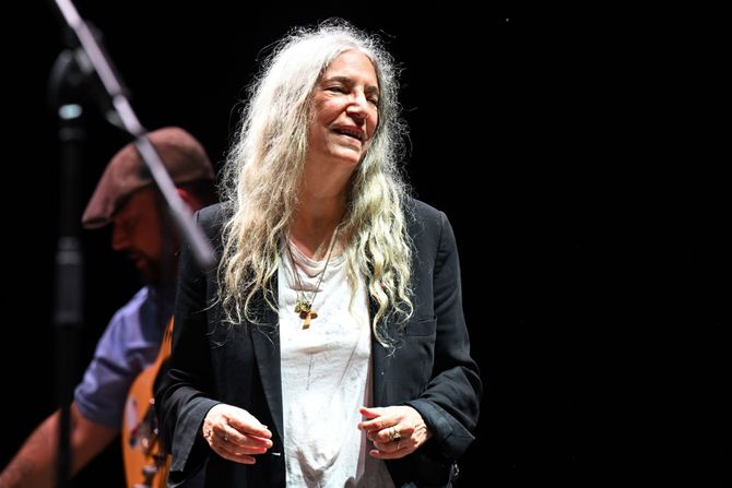 Patti Smith, Peti Smit