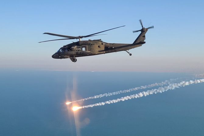 UH-60 Black Hawk, crni jastreb helikopter