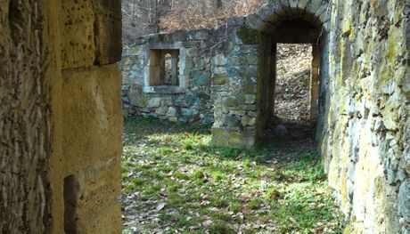 Manastir Kasteljan Manastir Kasteljan