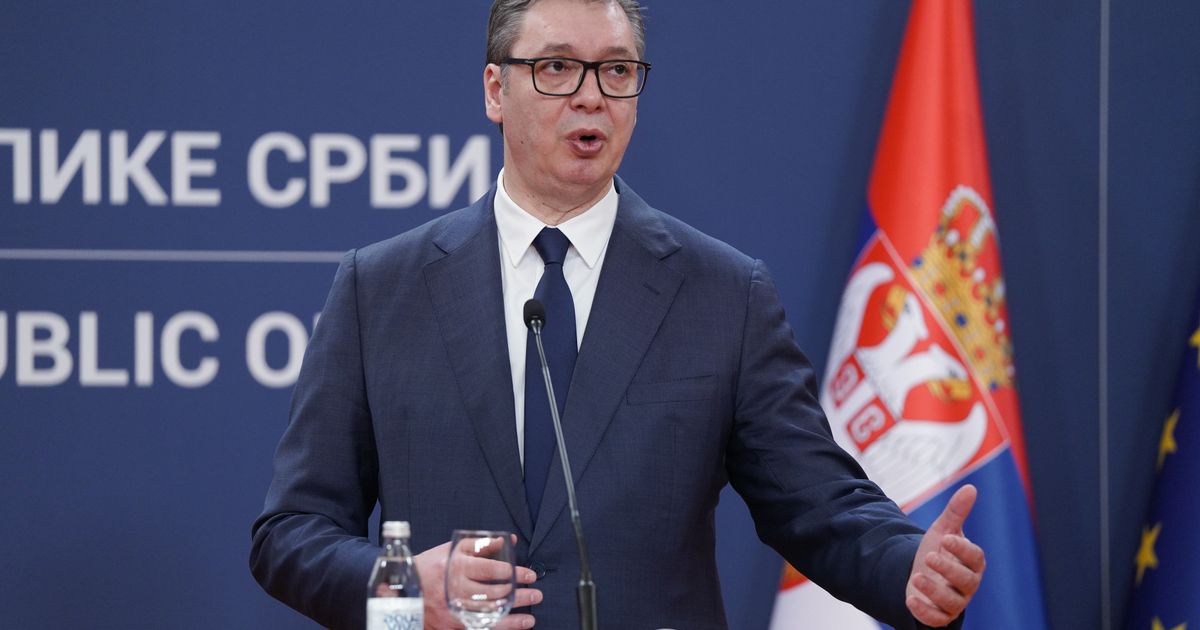 Vučić: Neko spolja nije zadovoljan svim onim što Srbija napreduje, neki spolja žele Srbiju da vrate nazad