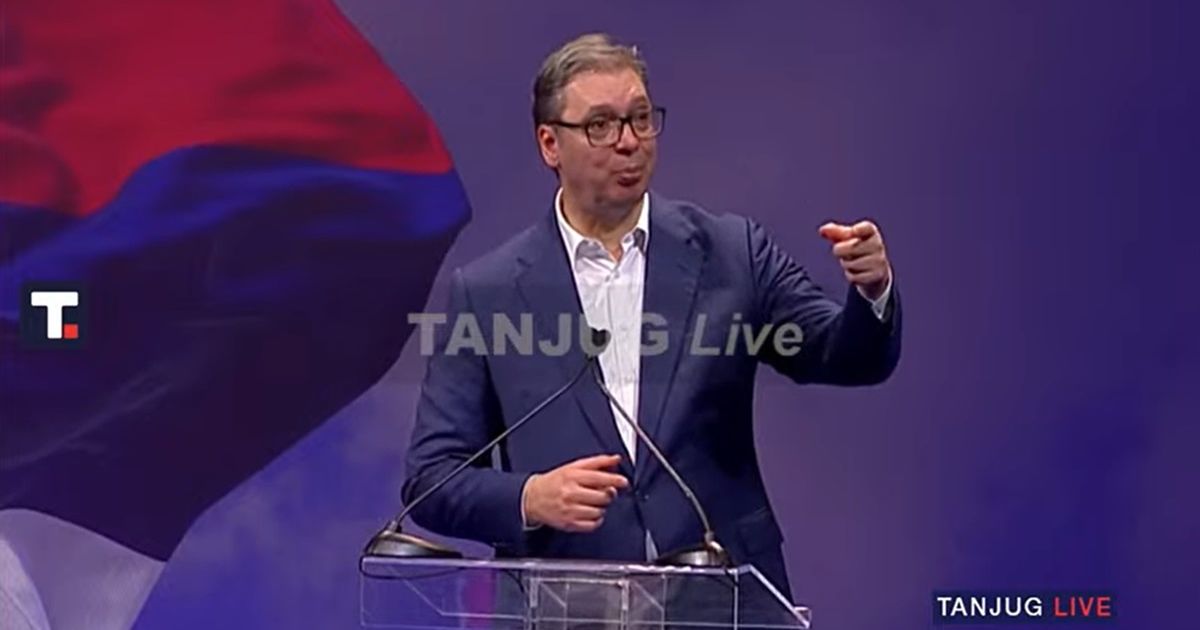 Vučić obilazi Rasinski okrug: Niko nije ni sanjao da će kroz Trstenik proći auto-put