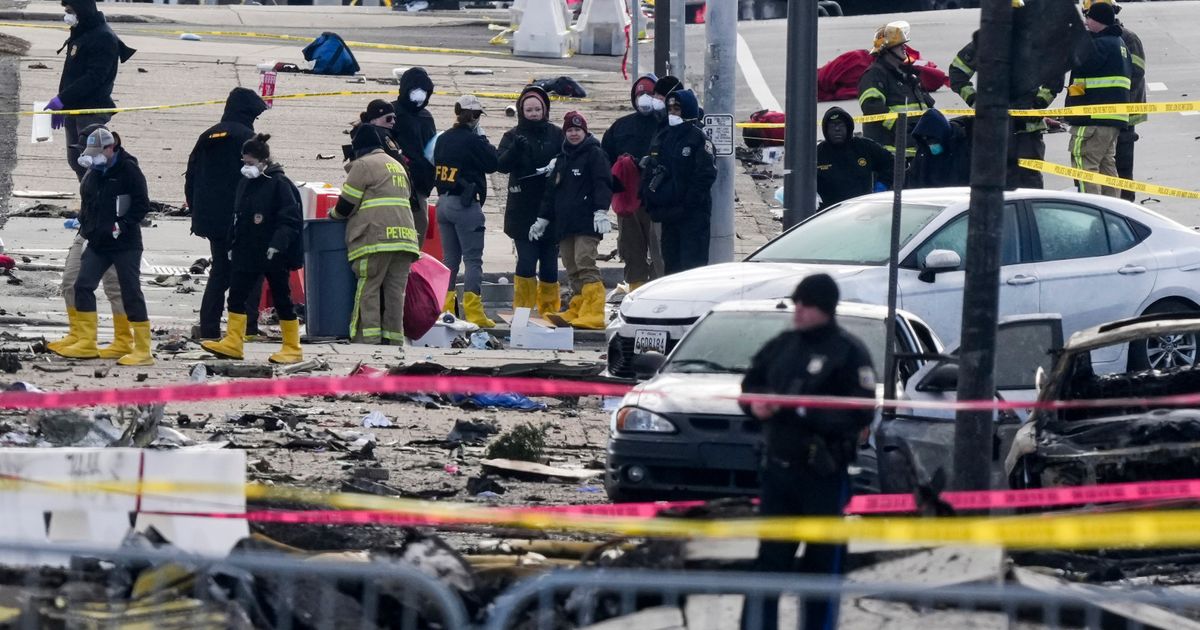 Raste broj žrtava u padu aviona u Filadelfiji: Scene kao sa ratišta, na sve strane krhotine i šut