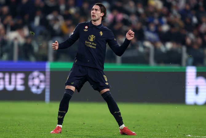 Dušan Vlahović Dušan Vlahović