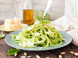 tikvice, rezanca od tikvica, rezanca, ručak, testenina