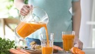Ovi sokovi čiste jetru kao metlom! Nutricionista otkriva 5 prirodnih napitaka koji "brišu" toksine i masti