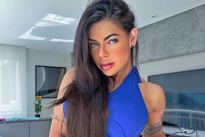 Suzi Kortez Suzi Kortez