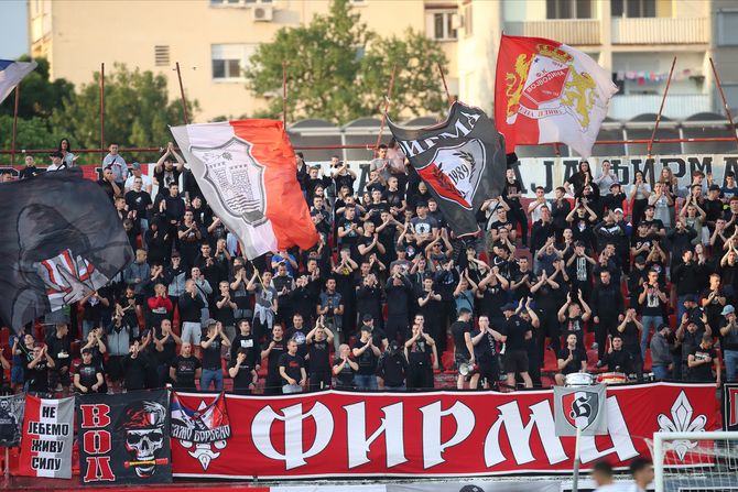 FK Vojvodina, FK Partizan, Firma, firmaši FK Vojvodina, FK Partizan, Firma, firmaši