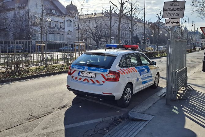 Mađarska, Budimpešta, policija Mađarska, Budimpešta, policija