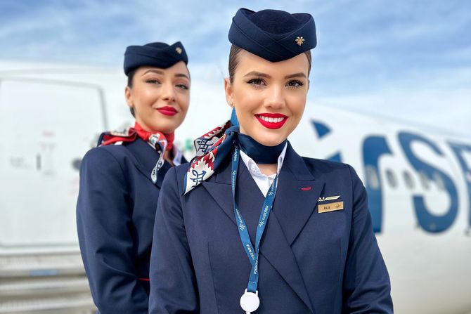 Air Serbia kabinsko osoblje