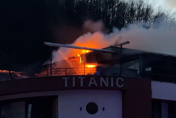 Novi Pazar, požar restoran "Titanik"