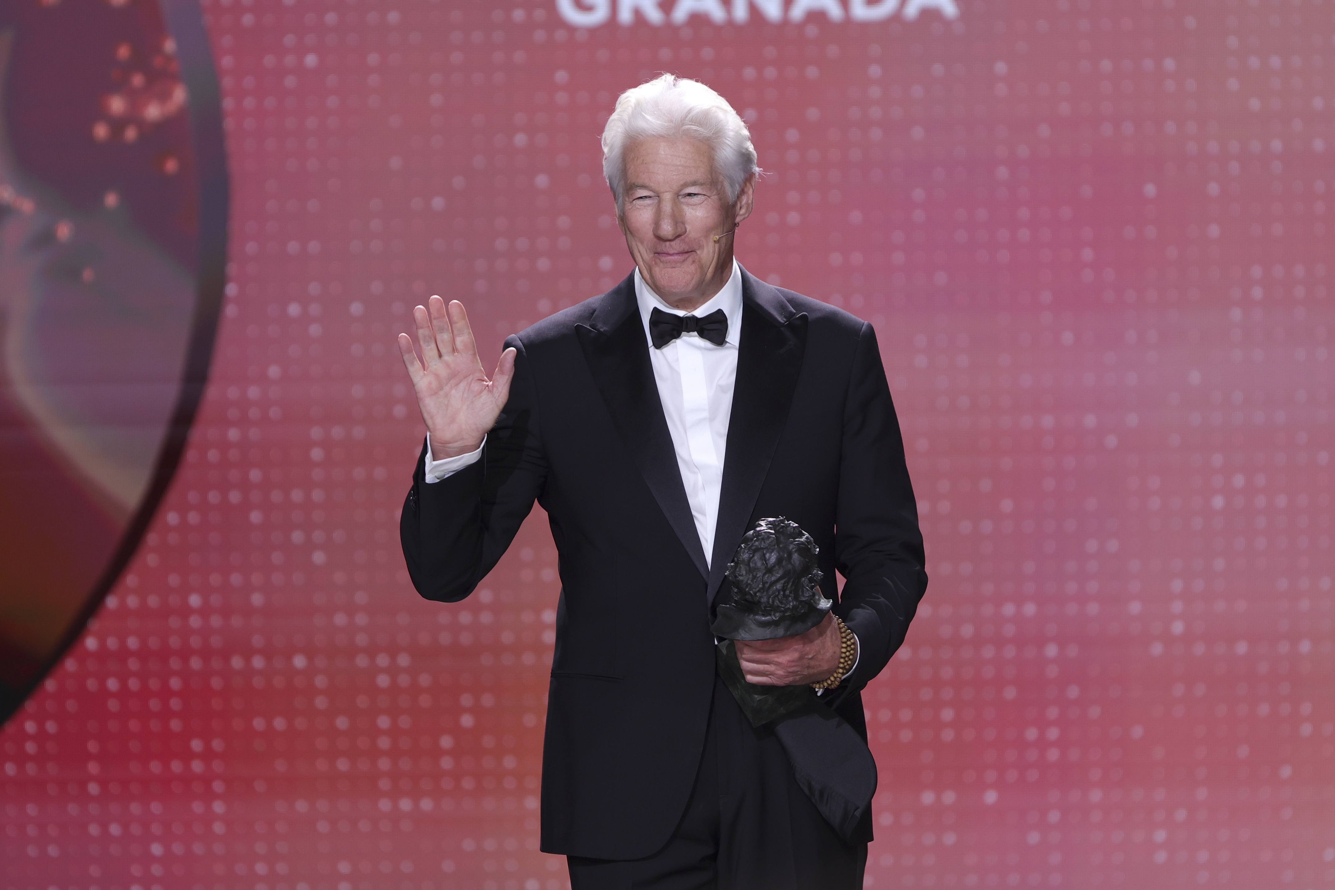 Ričard Gir je 20 godina ZABRANJENO IME na Oskaru, ovo ga je skupo koštalo: Svi glumci su ćutali, ali ne i on