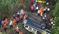 Najmanje 51 ljudi poginulo nakon što je autobus pao sa mosta u Gvatemala Sitiju