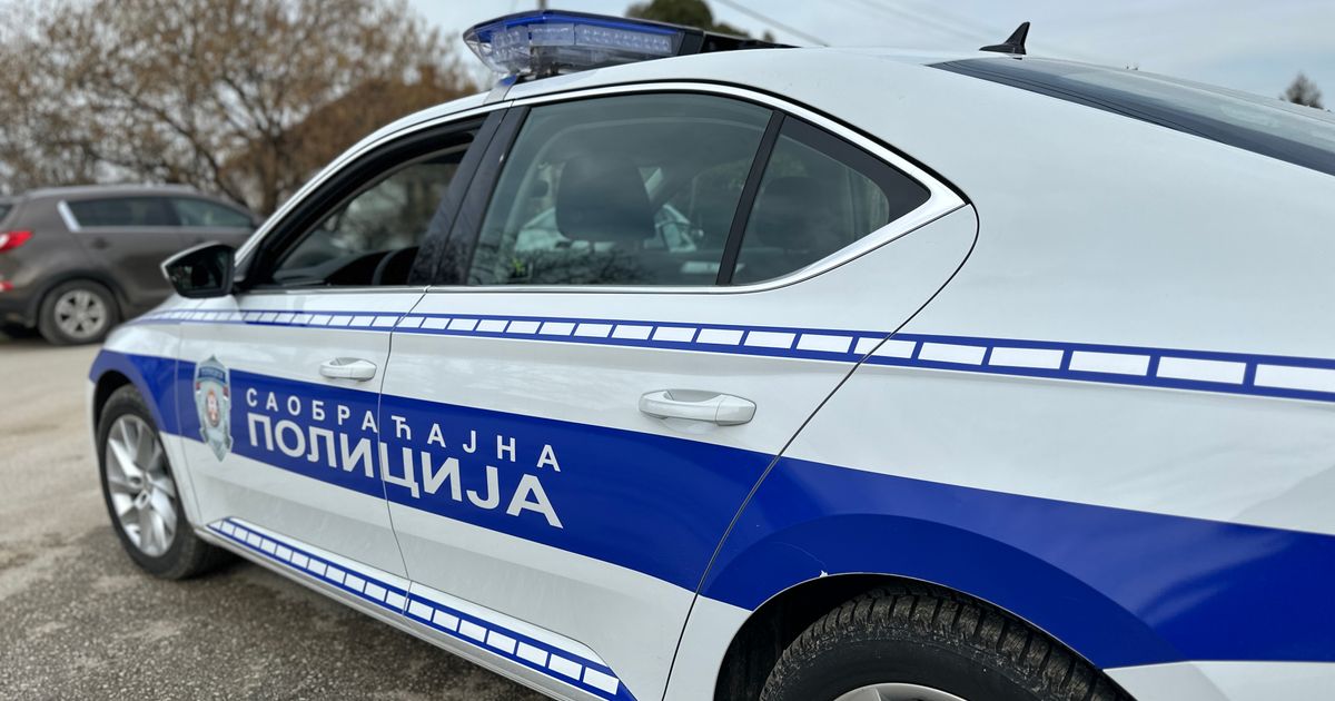 Pijan izazvao saobraćajnu nezgodu u Novom Pazaru: Zakucao se u "škodu", policija privela vozača