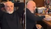 Nervni slom uživo: Edi Rama eksplodirao tokom lajva na Instagramu, pa udario rukom o sto i sočno opsovao