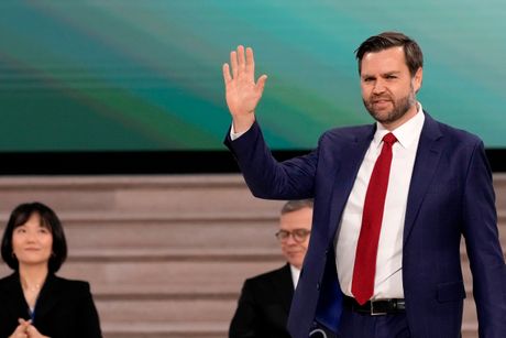 J.D. Vance, Džej Di Vens