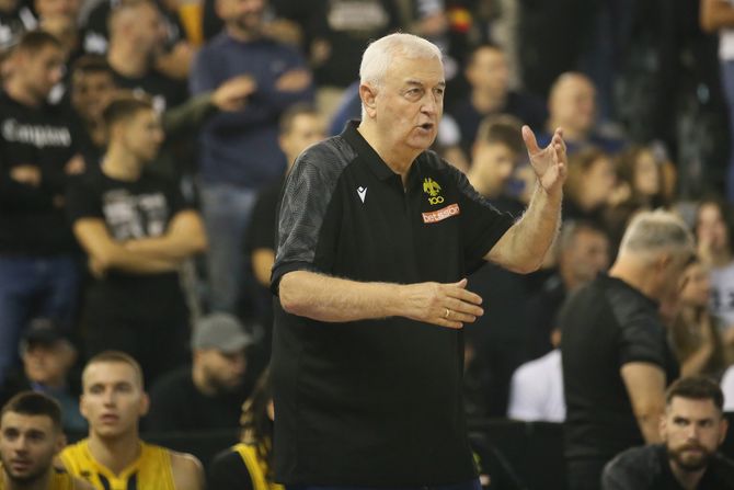 Dragan Šakota Dragan Šakota