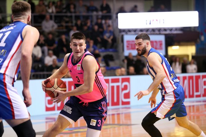 KK Mega - KK Dunav Stari Banovci KK Mega - KK Dunav Stari Banovci