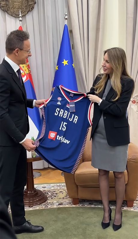 Dubravka Đedović Handanović Peter Sijarto