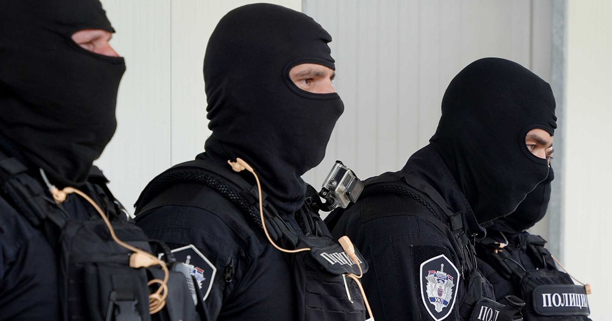 В Нови-Саде задержаны четверо по подозрению в налоговых махинациях: они нанесли ущерб бюджету более чем на 9 миллионов динаров