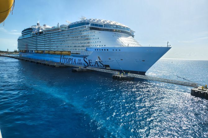 Kruzer Utopia of the Seas