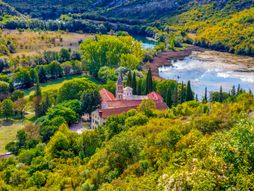 Manastir Krka, Hrvatska