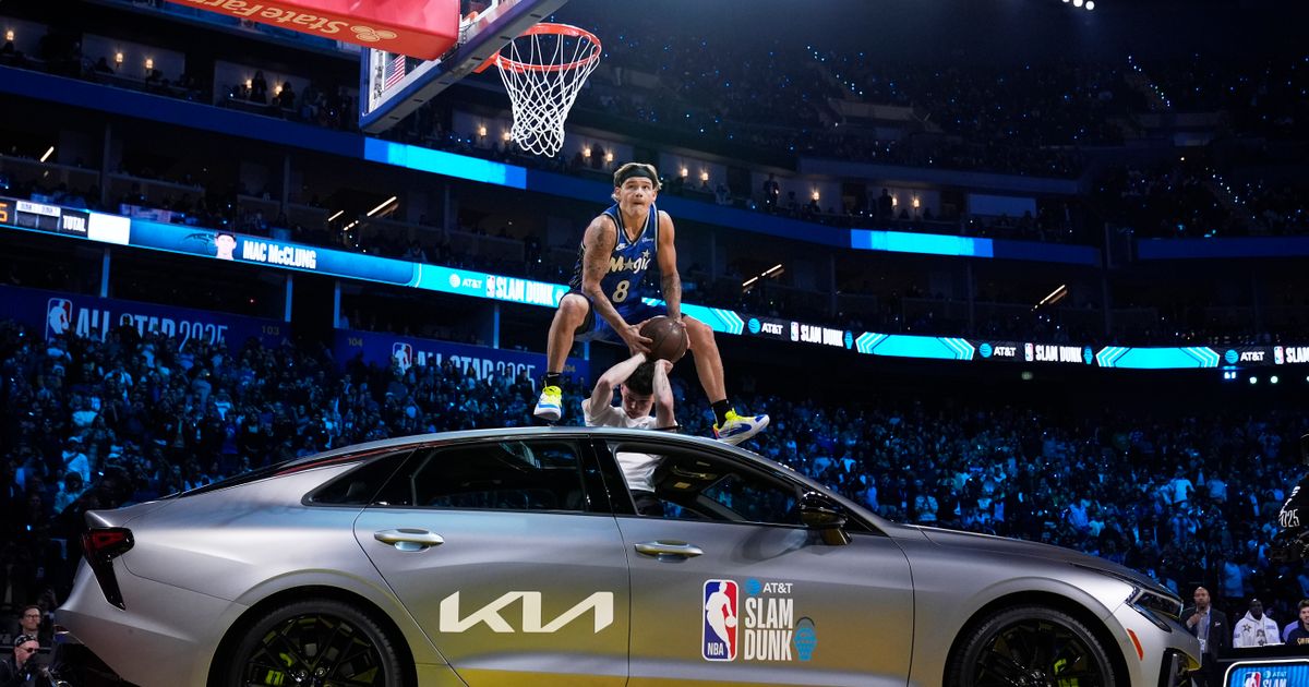 Zakucao preko automobila i ispisao istoriju NBA lige: Niko nikad nije uradio ništa slično kao Mek Meklang!