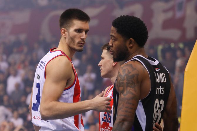 Filip Petrušev, Tajrik Džons Filip Petrušev, Tajrik Džons