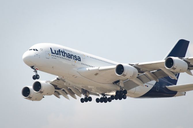 Lufthansa Airbus A380