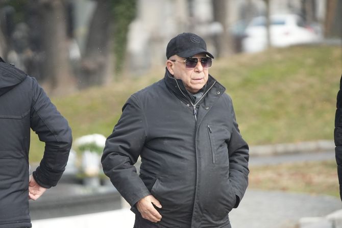Šesta godišnjica povodom smrti Šabana Šaulića Šesta godišnjica povodom smrti Šabana Šaulića