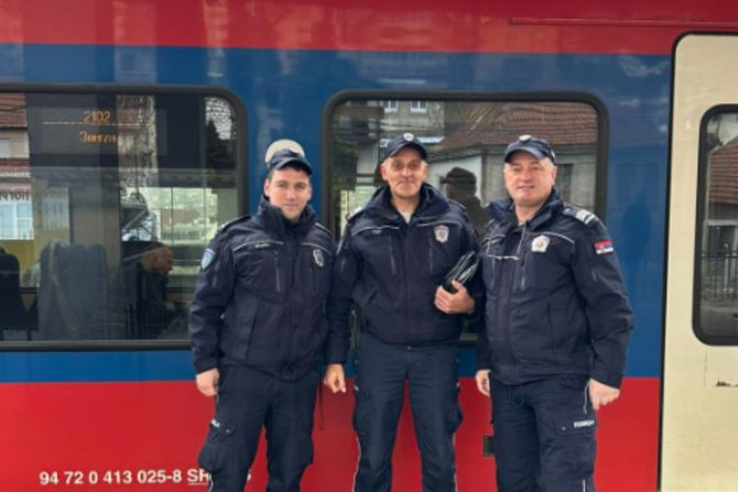 Policija, MUP, novčanik