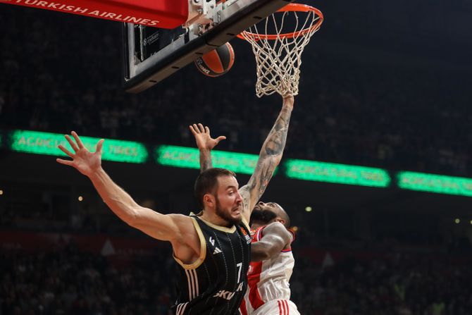 KK Crvena Zvezda - Asvel Lion KK Crvena Zvezda - Asvel Lion