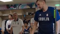 Jokić u svlačionici crtao taktiku za Amere, a onda je Pešić video da Netflix sve snima: Reakcija je ludilo!