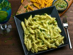 Pasta u zelenom sosu