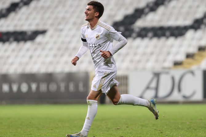 Uroš Miladinović Uroš Miladinović