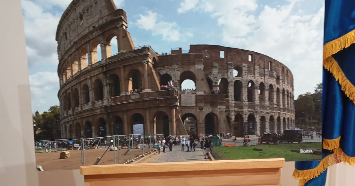 Italija kakvu još niste videli: Otvorena izložba fotografija Nemanje Bogdanovića, predstavljena i monografija