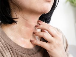 urtikarija, alergija, alergija na vodu, svrab kože, koža