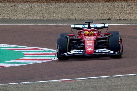 Luis Hamilton - Ferari Formula 1