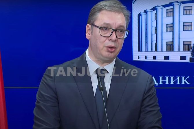 Aleksandar Vučić, Milorad Dodik, Banja Luka - Obraćanja