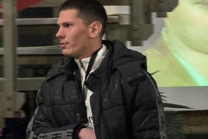 Dečko Mimi Mercedes Dečko Mimi Mercedes