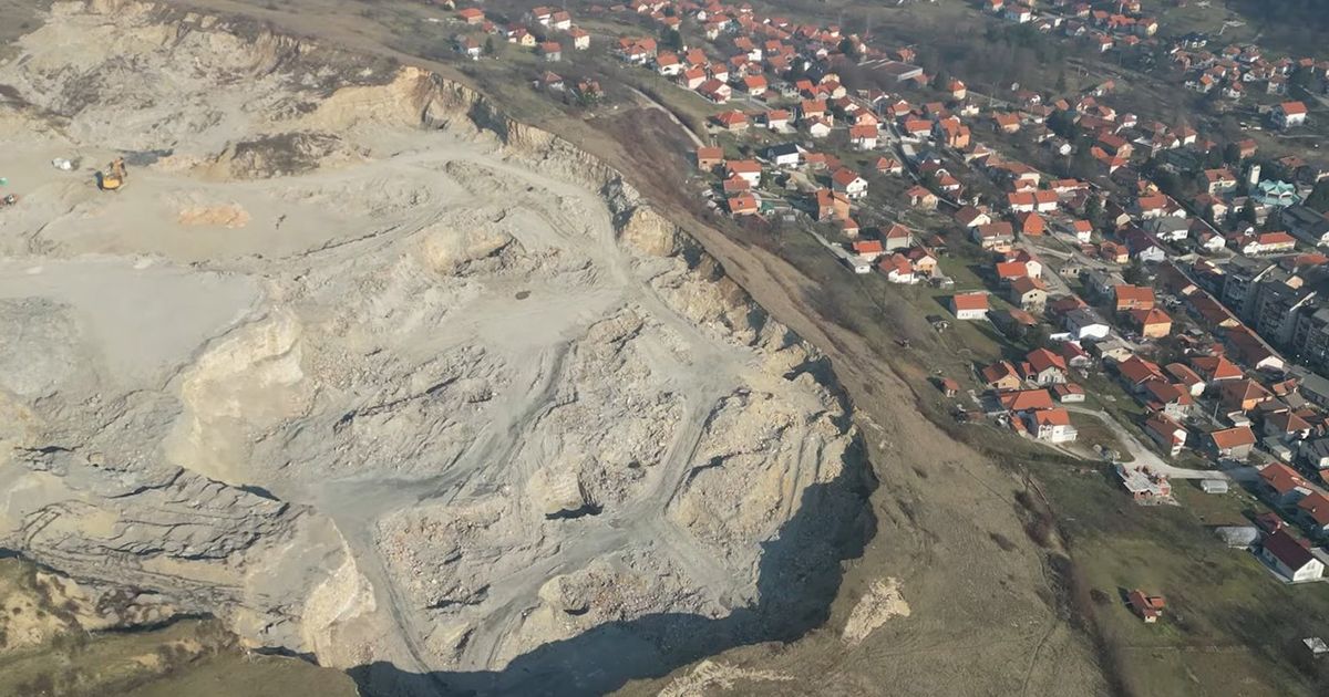 "Ovo je bila naša lepota, sve su uništili": Miniranja u kamenolomu blizu kuća izmenila život ljudi u Kaknju