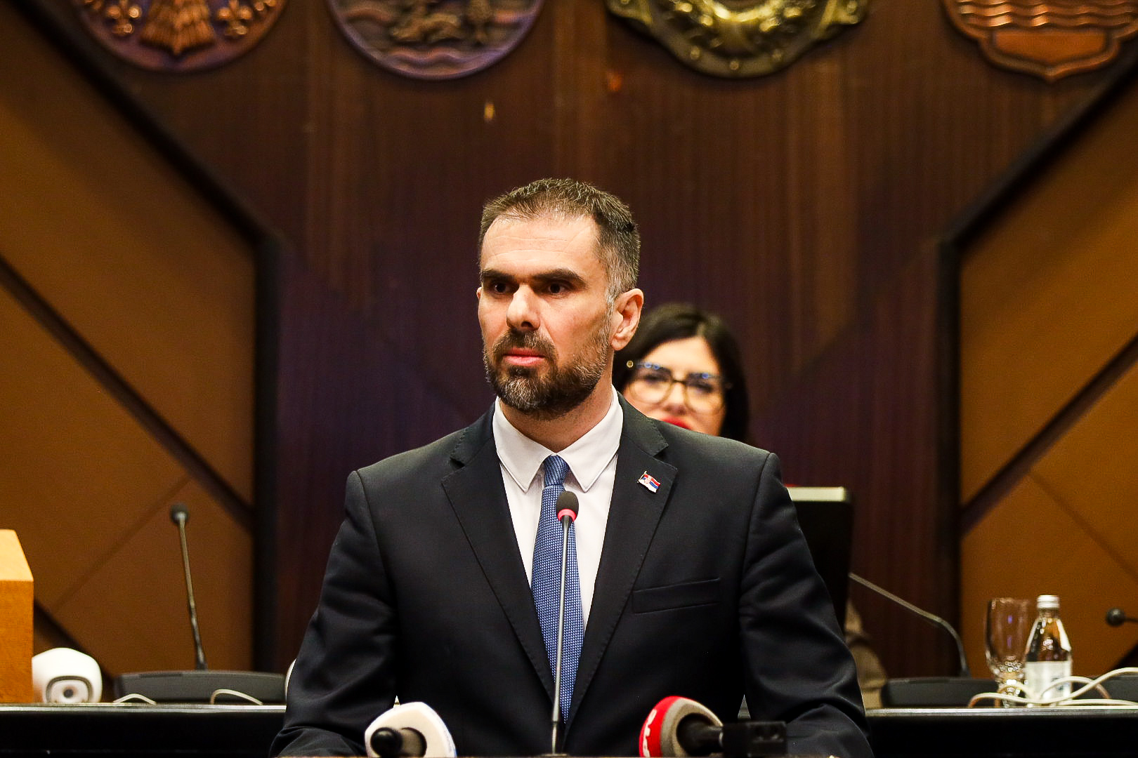 "Rasteretićemo roditelje" Mićin o besplatnim udžbenicima za sve novosadske osnovce