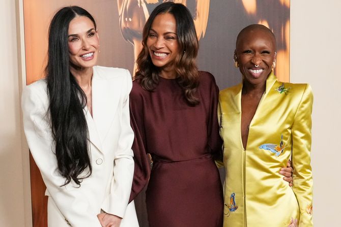 Sintija Ervio, Zoe Saldana i Demi Mur