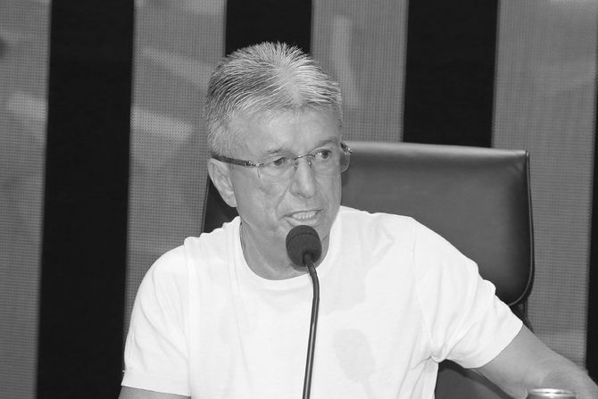 Saša Popović Saša Popović