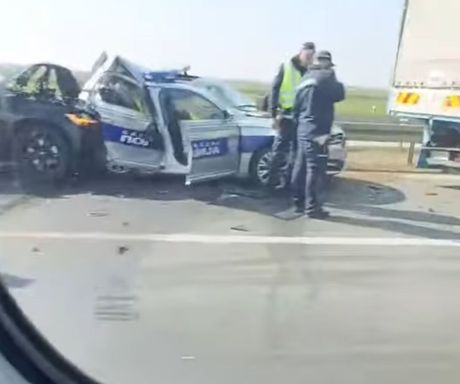 Inđija, nesreća, saobraćajna policija Inđija, nesreća, saobraćajna policija